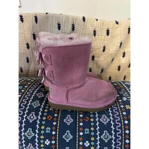 Ugg Toddler Girl’s Boots Back Ribbon Bailey Bow size 8